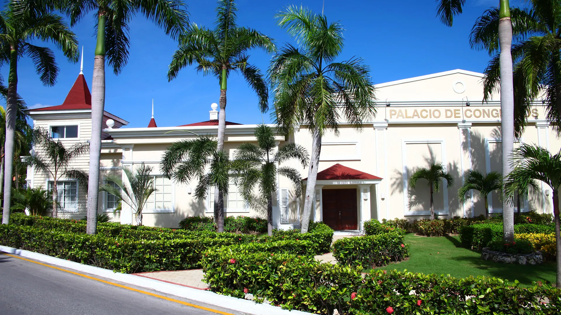 ***** Resort Bahia Principe Luxury Esmeralda All Inclusive - Newly Renovated (Adults Only) Punta Cana Dominican Republic